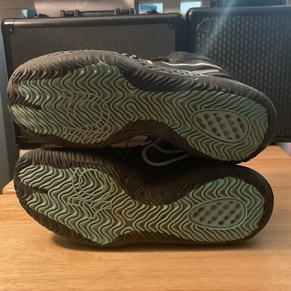 Nike KD Size 8 - Picture 3 of 5